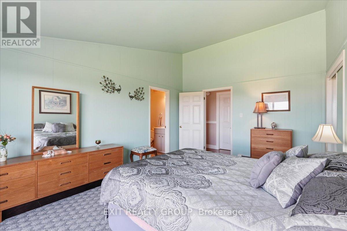 401 Hearns Road, Quinte West, Ontario  K0K 2C0 - Photo 24 - X12982918