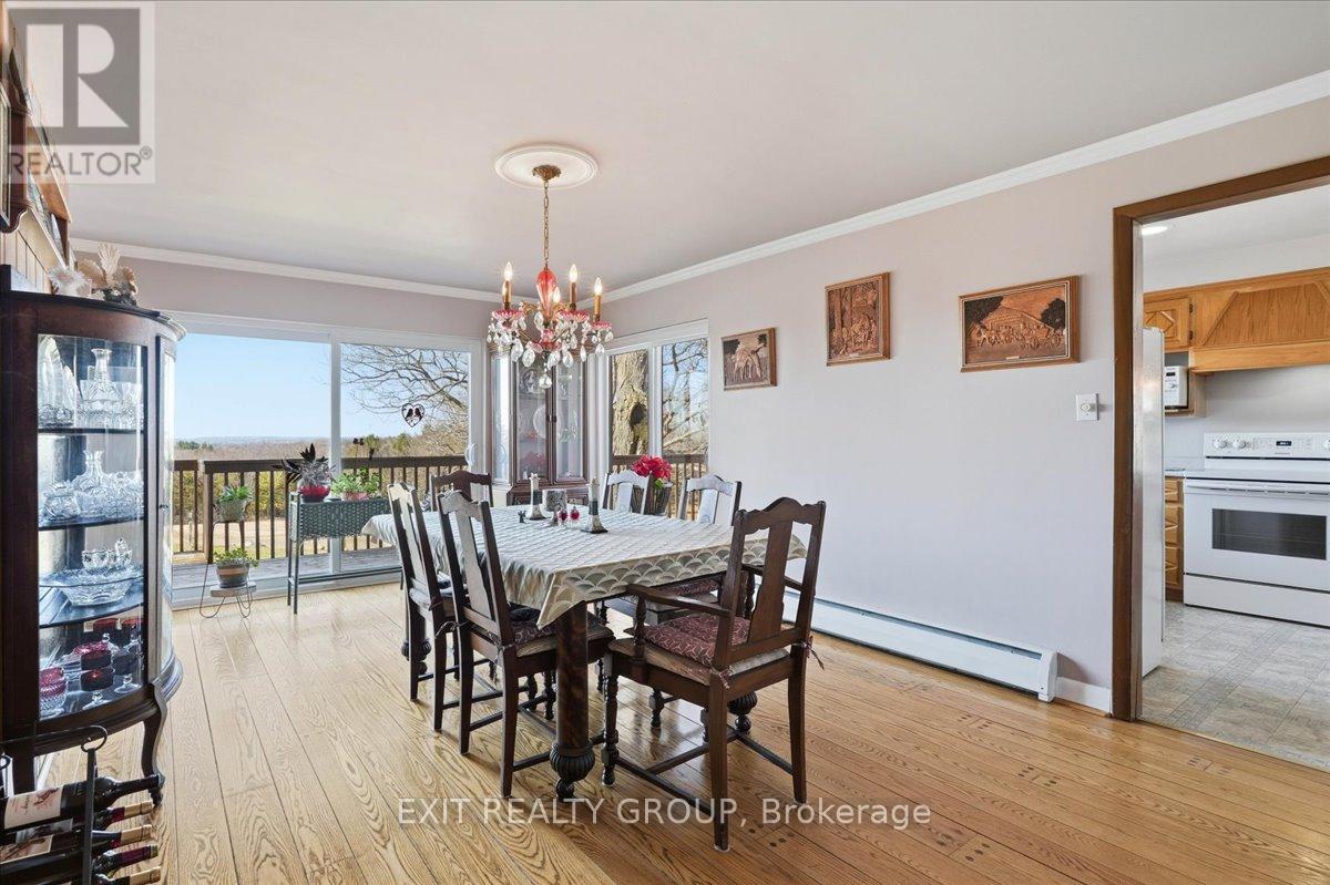 401 Hearns Road, Quinte West, Ontario  K0K 2C0 - Photo 8 - X12982918