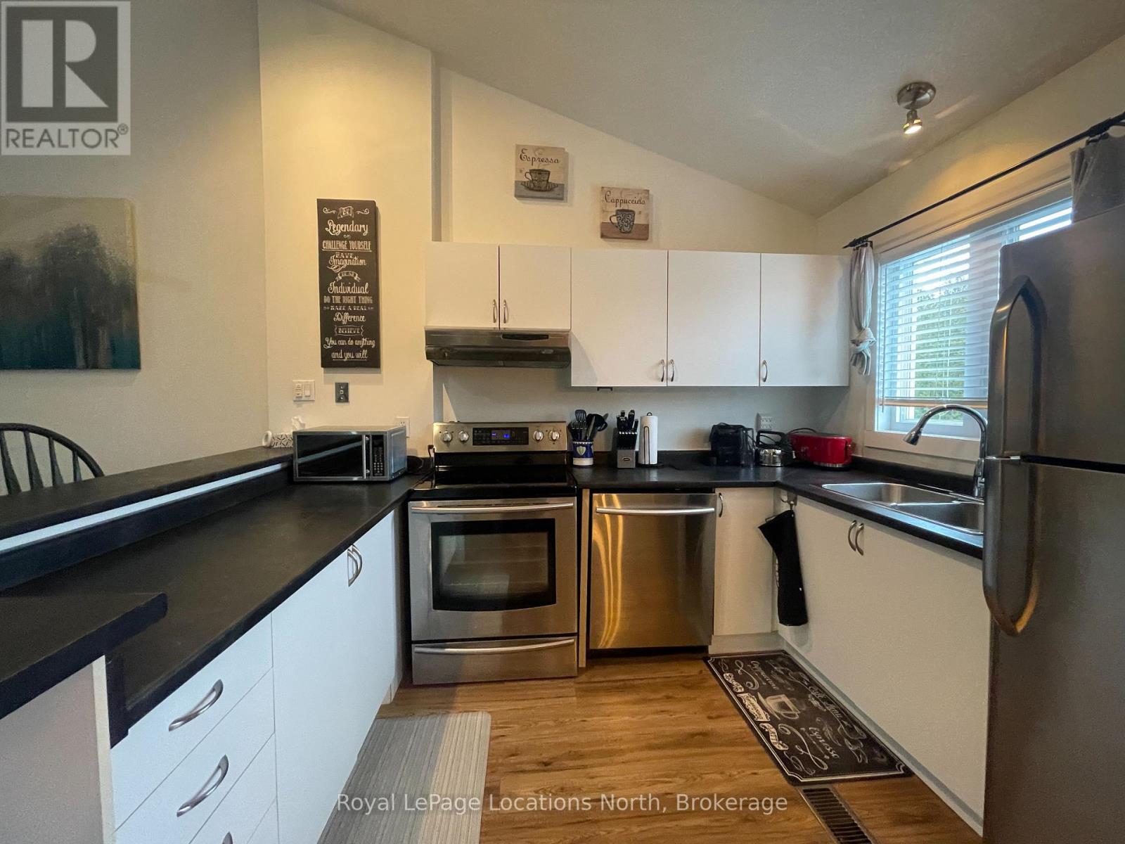 71 - 149 Fairway Crescent, Collingwood, Ontario  L9Y 5B4 - Photo 12 - S12982826