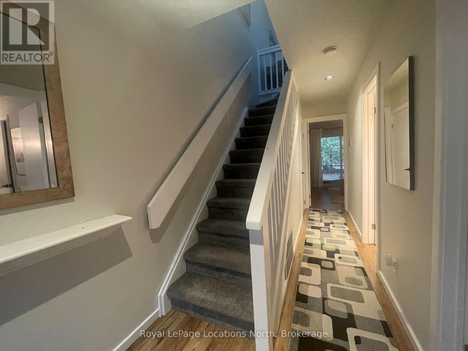 71 - 149 Fairway Crescent, Collingwood, Ontario  L9Y 5B4 - Photo 2 - S12982826