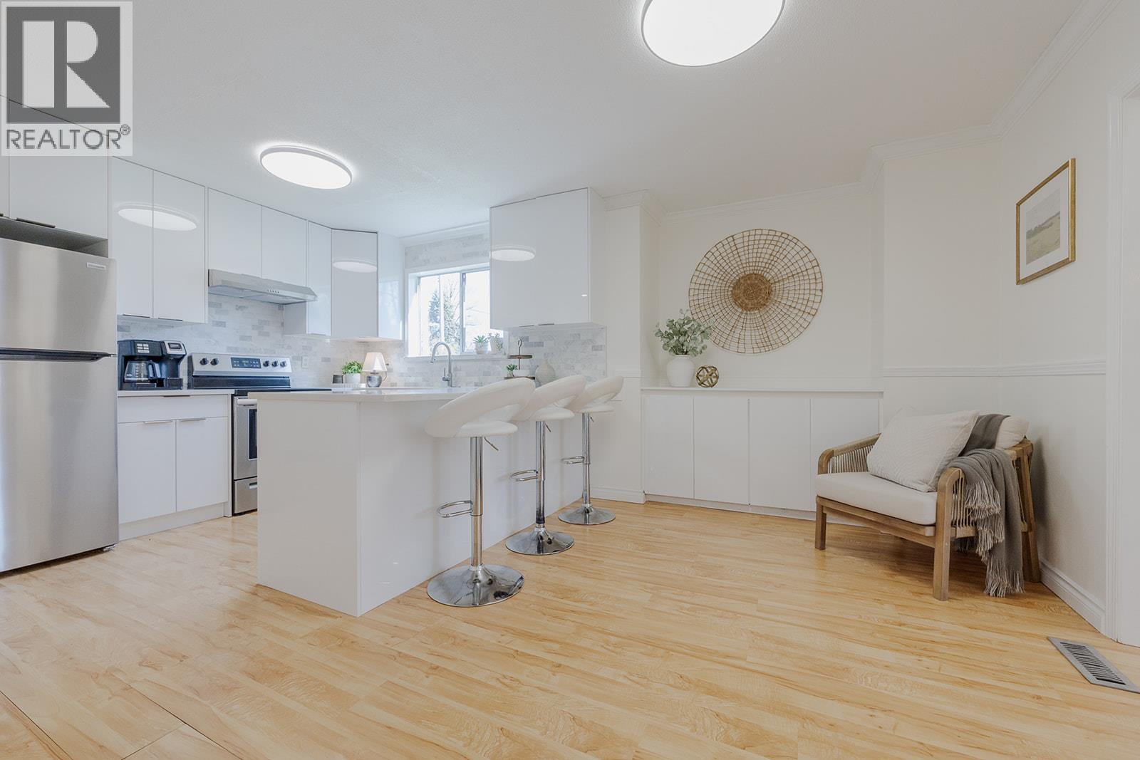 20180 Wanstead Street, Maple Ridge, British Columbia V2X 1H8 - Photo 10 - R3109712