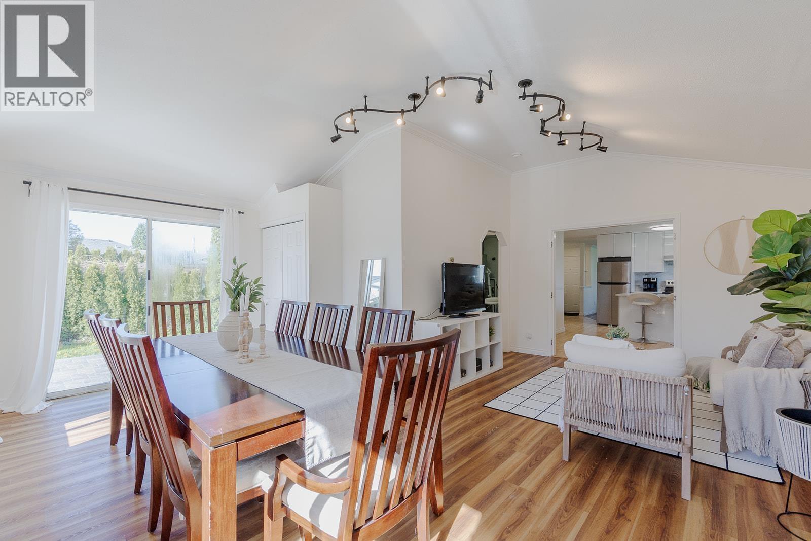 20180 Wanstead Street, Maple Ridge, British Columbia V2X 1H8 - Photo 16 - R3109712