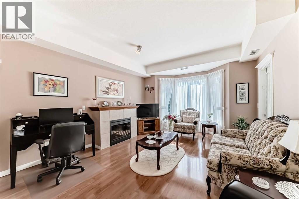 276, 15 Everstone Drive SW, Calgary, Alberta  T2Y 5B5 - Photo 9 - A2299595