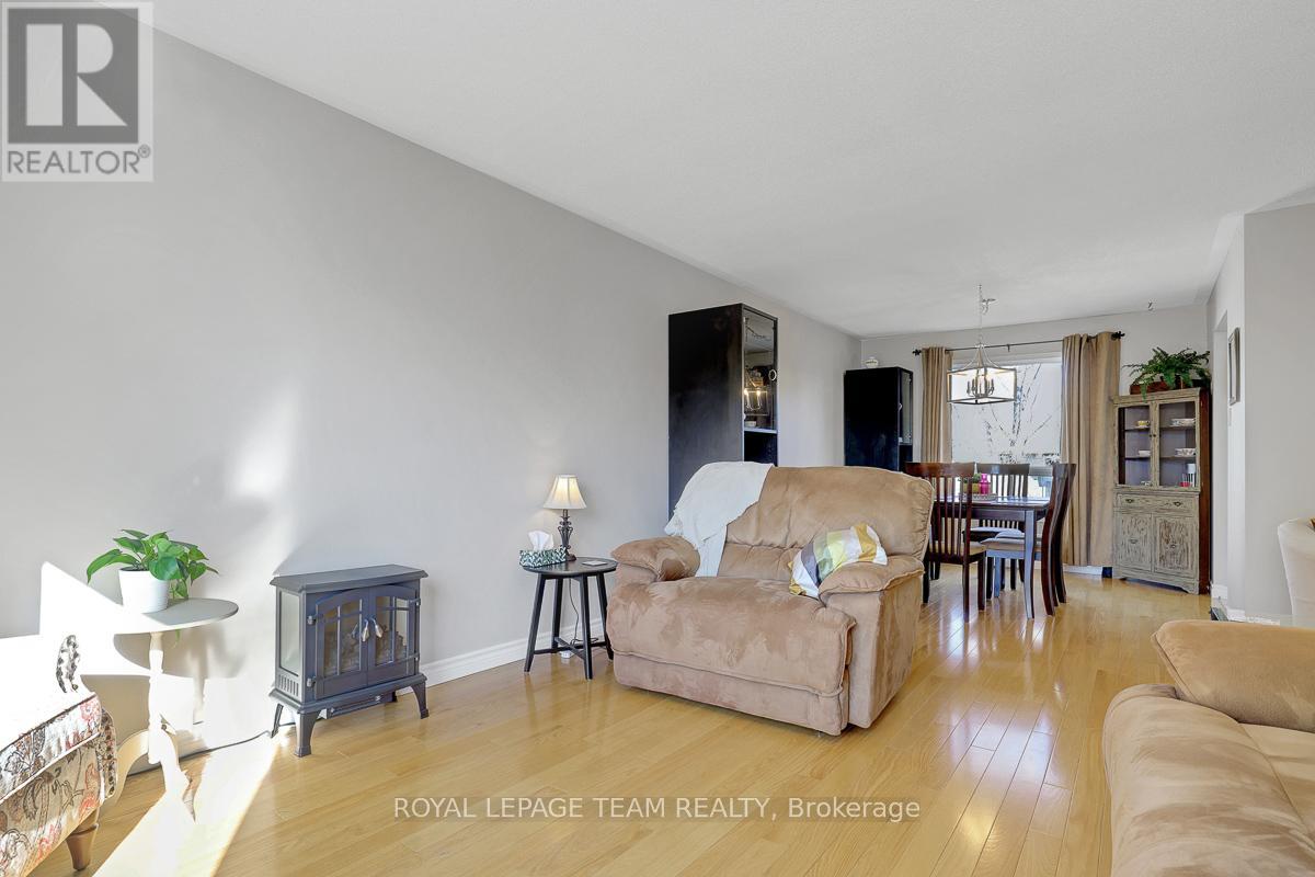 704 Maley Street, North Grenville, Ontario  K0G 1J0 - Photo 10 - X12982848