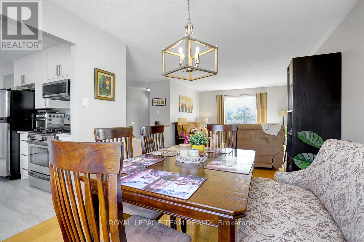 704 Maley Street, North Grenville, Ontario  K0G 1J0 - Photo 13 - X12982848