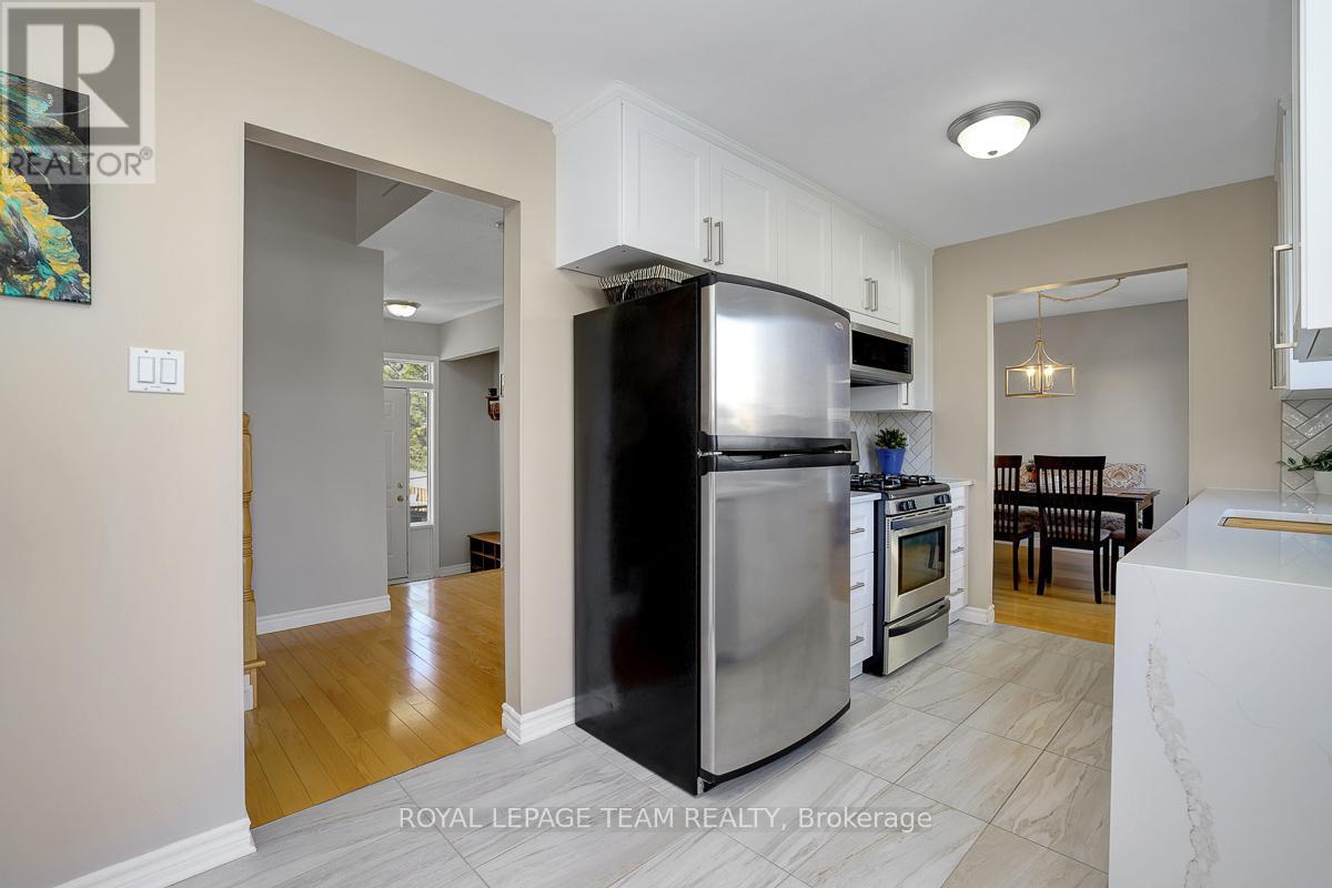 704 Maley Street, North Grenville, Ontario  K0G 1J0 - Photo 18 - X12982848