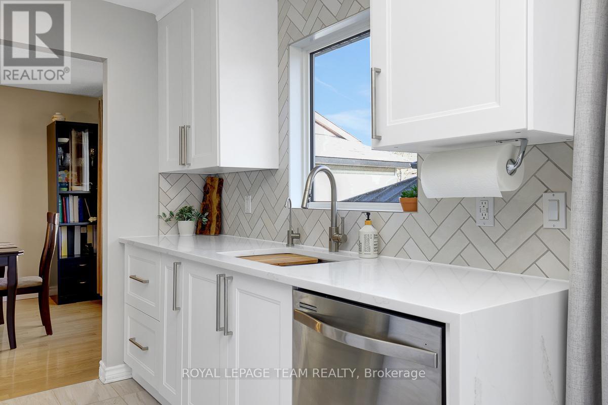 704 Maley Street, North Grenville, Ontario  K0G 1J0 - Photo 19 - X12982848