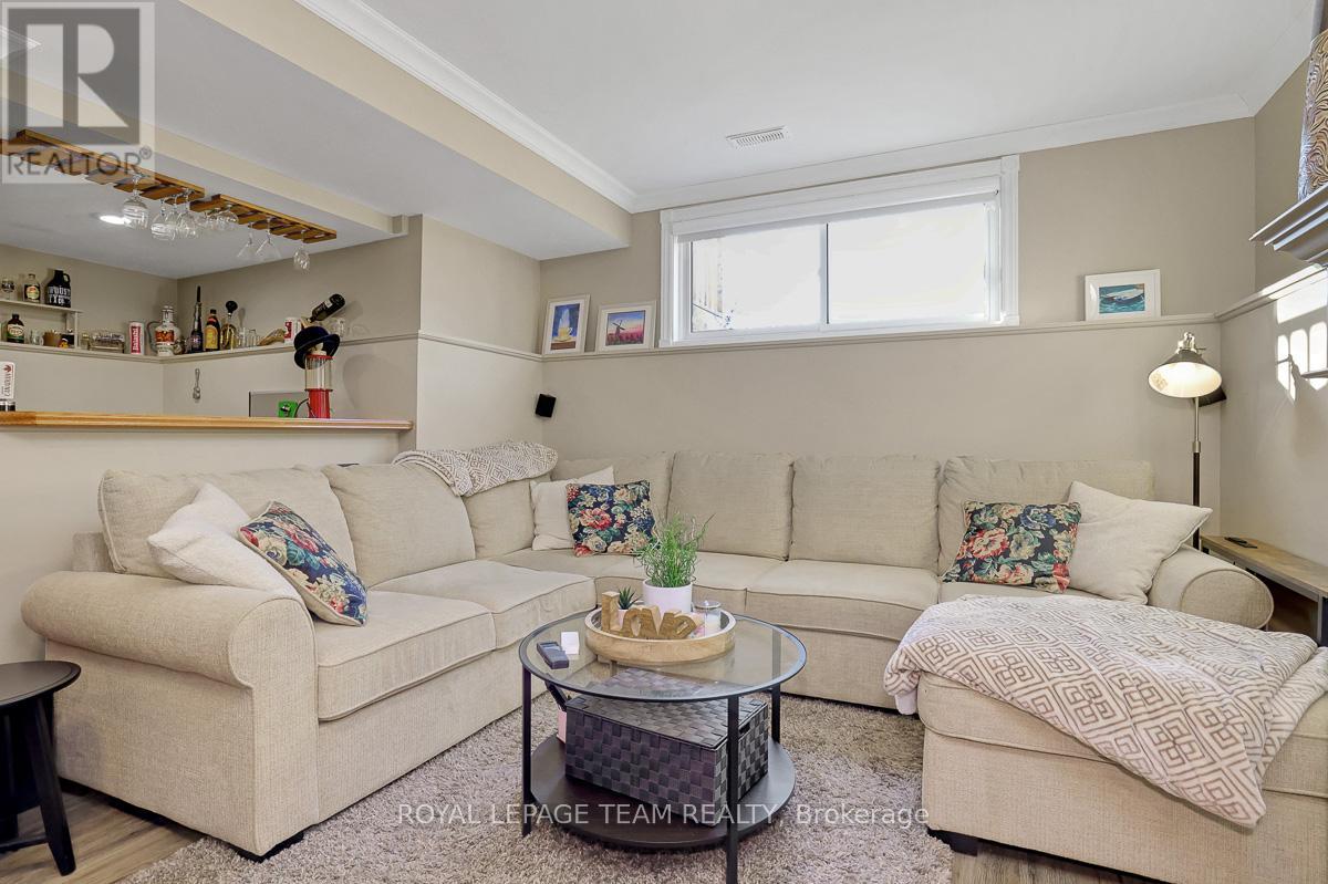 704 Maley Street, North Grenville, Ontario  K0G 1J0 - Photo 38 - X12982848