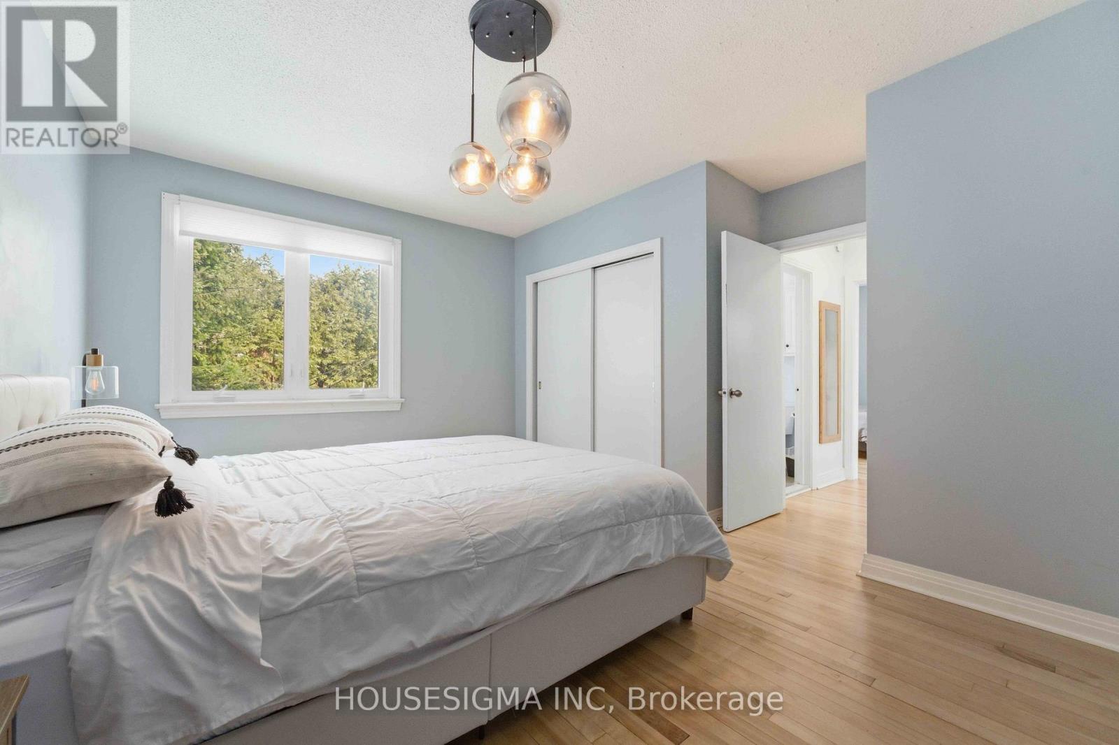 1047 Richard Avenue, Ottawa, Ontario  K1H 8C3 - Photo 17 - X12982854