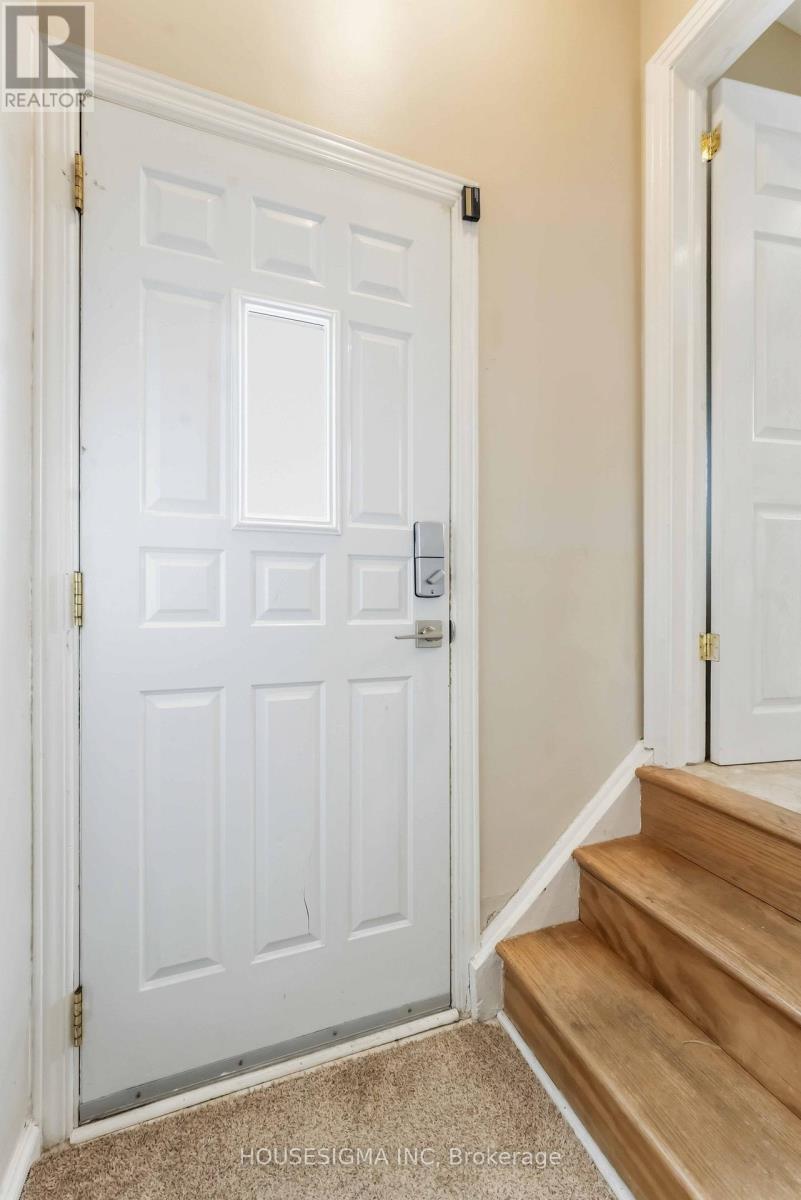 1047 Richard Avenue, Ottawa, Ontario  K1H 8C3 - Photo 26 - X12982854