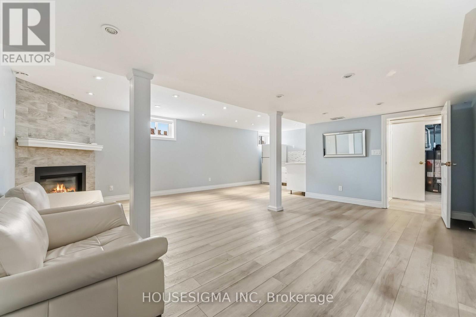 1047 Richard Avenue, Ottawa, Ontario  K1H 8C3 - Photo 29 - X12982854