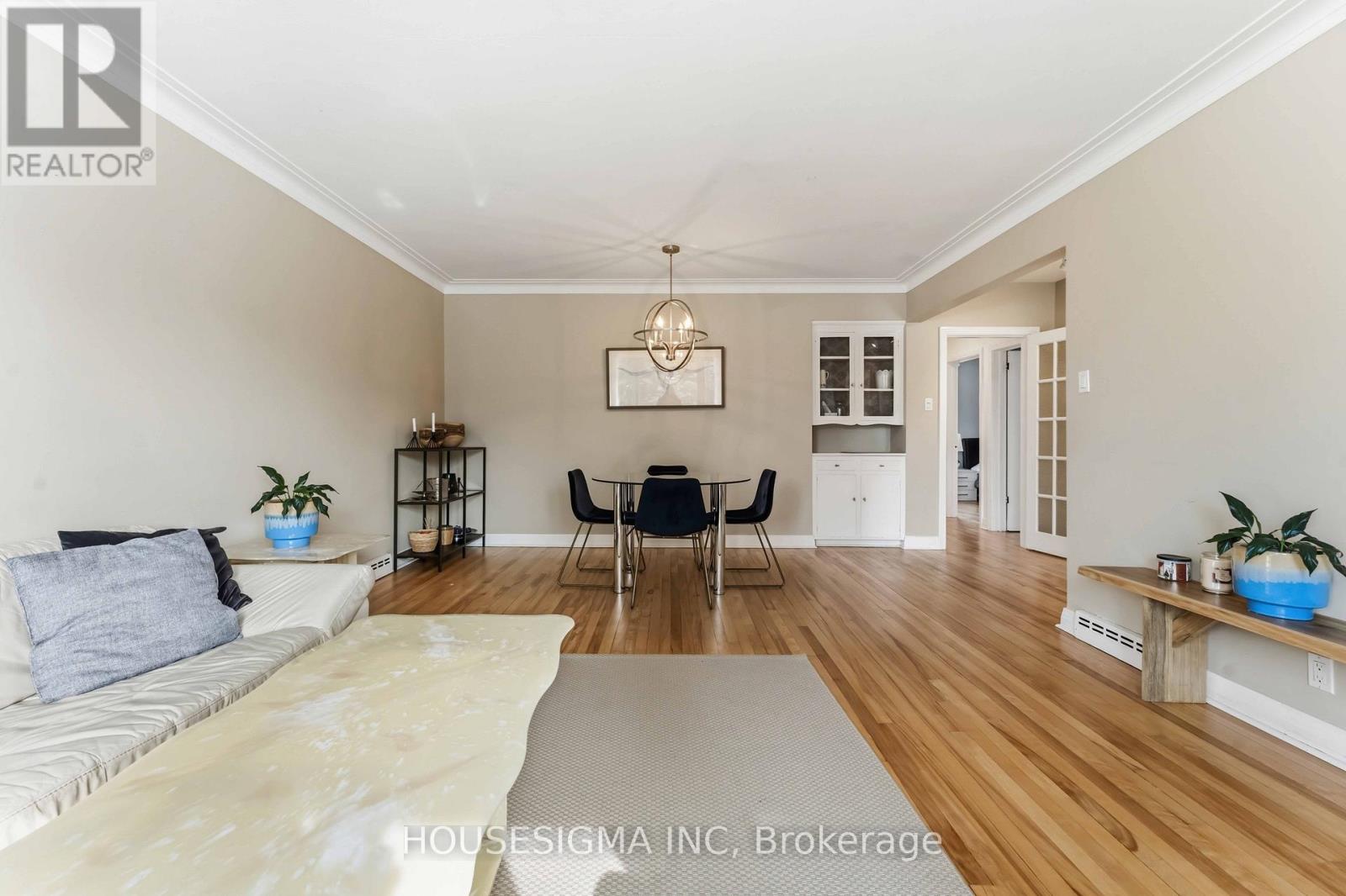 1047 Richard Avenue, Ottawa, Ontario  K1H 8C3 - Photo 9 - X12982854