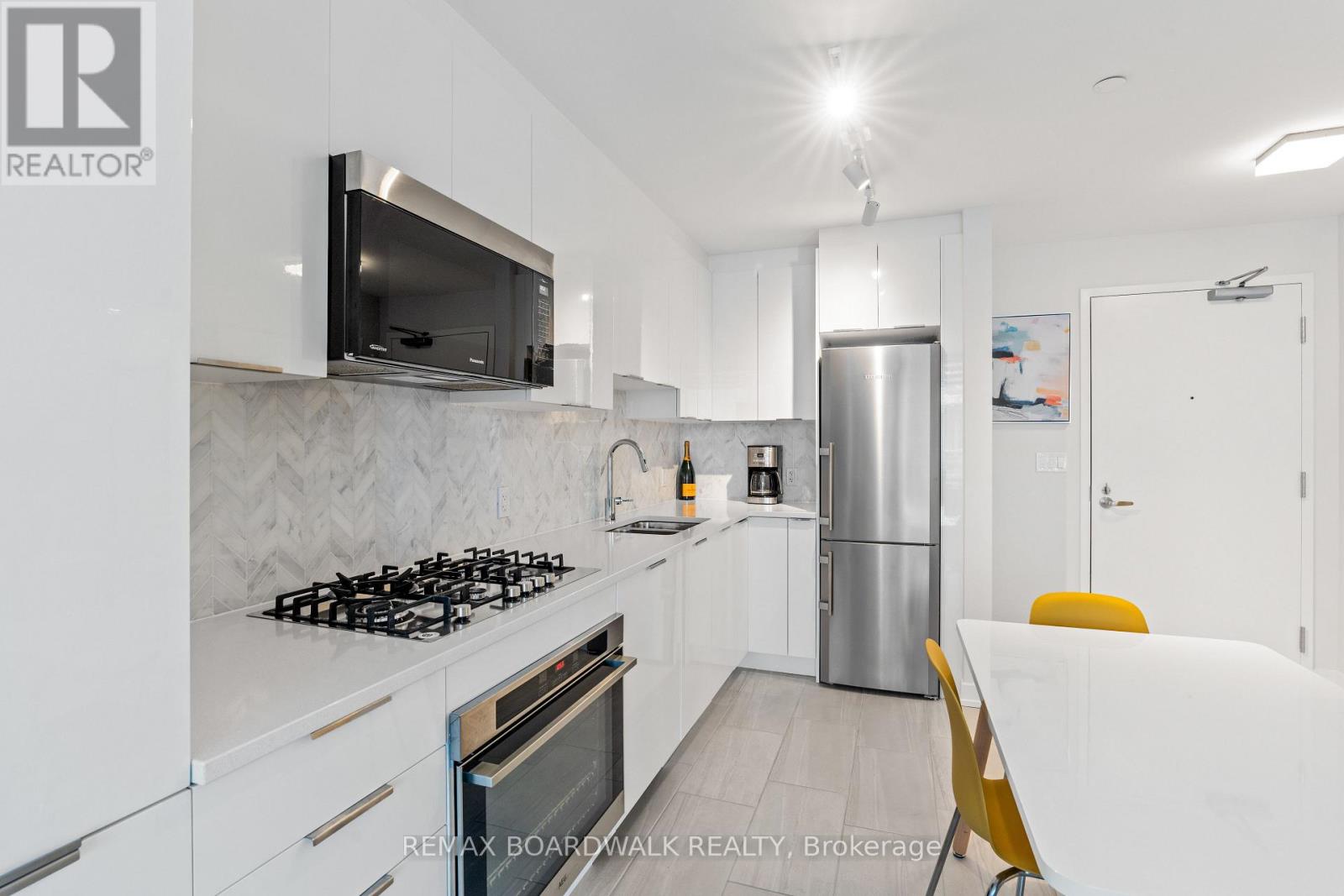 603 - 570 De Mazenod Avenue, Ottawa, Ontario  K1S 5X2 - Photo 6 - X12982932