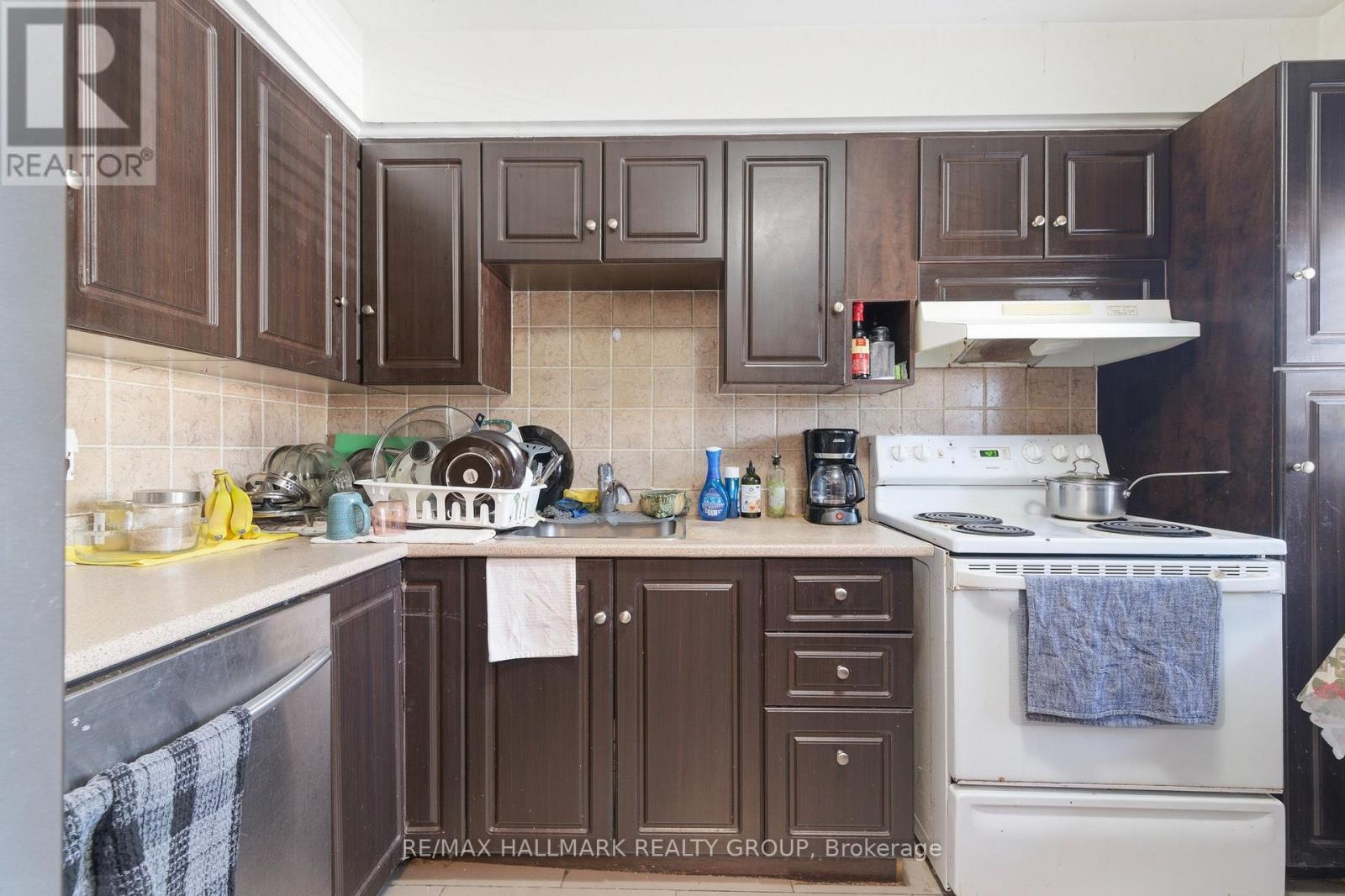 9 - 1378 Lily Lane, Ottawa, Ontario K1H 6X9 - Photo 9 - X12982940