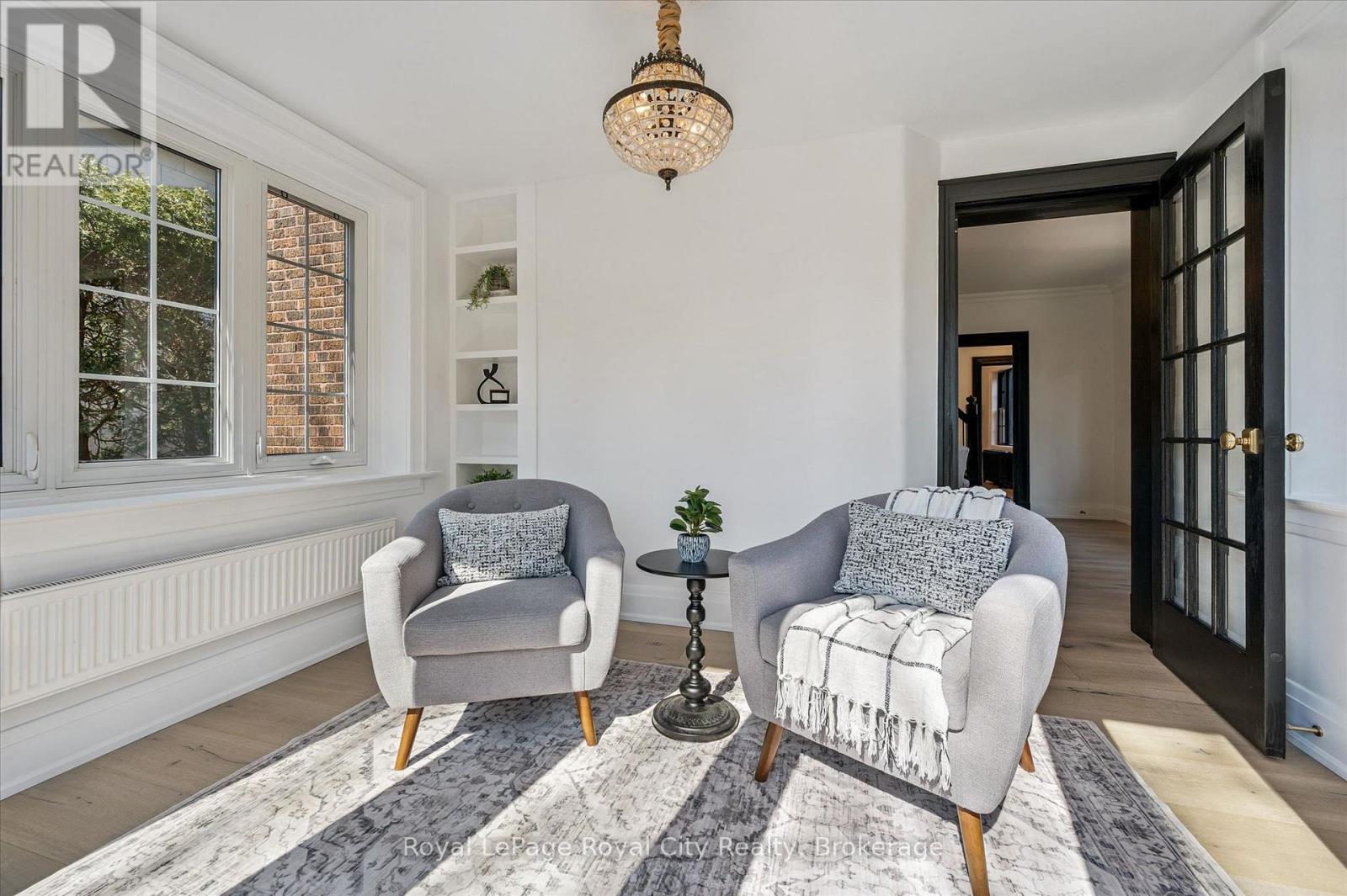 87 University Avenue W, Guelph, Ontario  N1G 1P1 - Photo 10 - X12982884