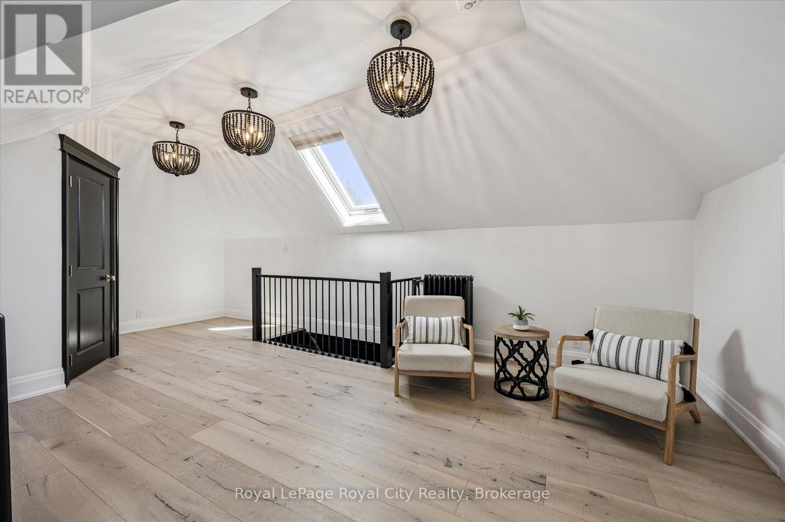 87 University Avenue W, Guelph, Ontario  N1G 1P1 - Photo 37 - X12982884