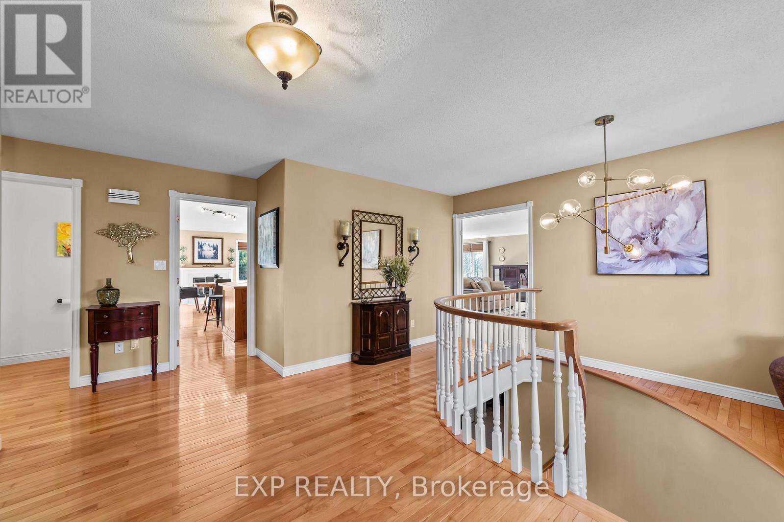 8371 Hickory Drive, Strathroy-Caradoc, Ontario  N7G 3H8 - Photo 11 - X12982872