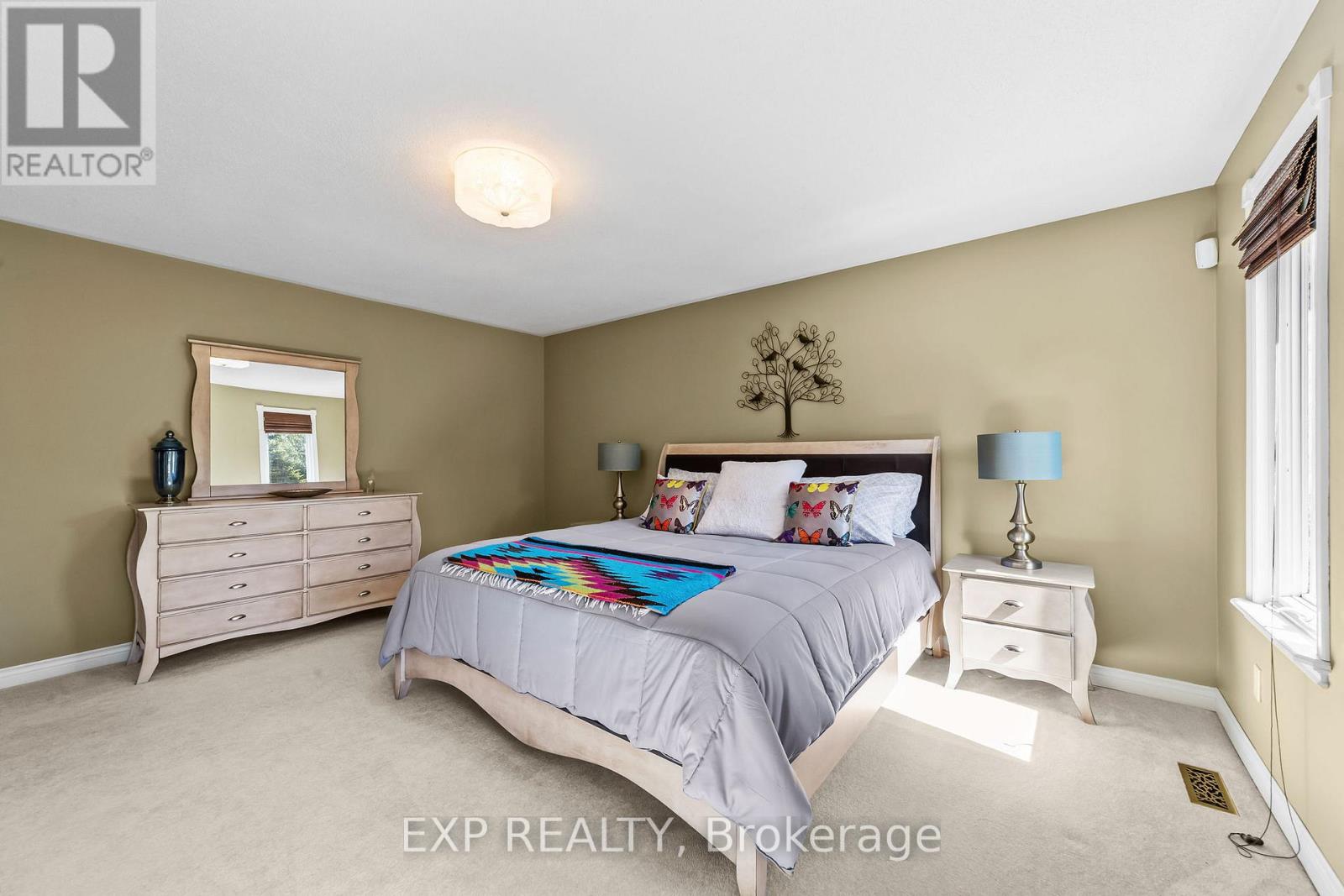 8371 Hickory Drive, Strathroy-Caradoc, Ontario  N7G 3H8 - Photo 23 - X12982872