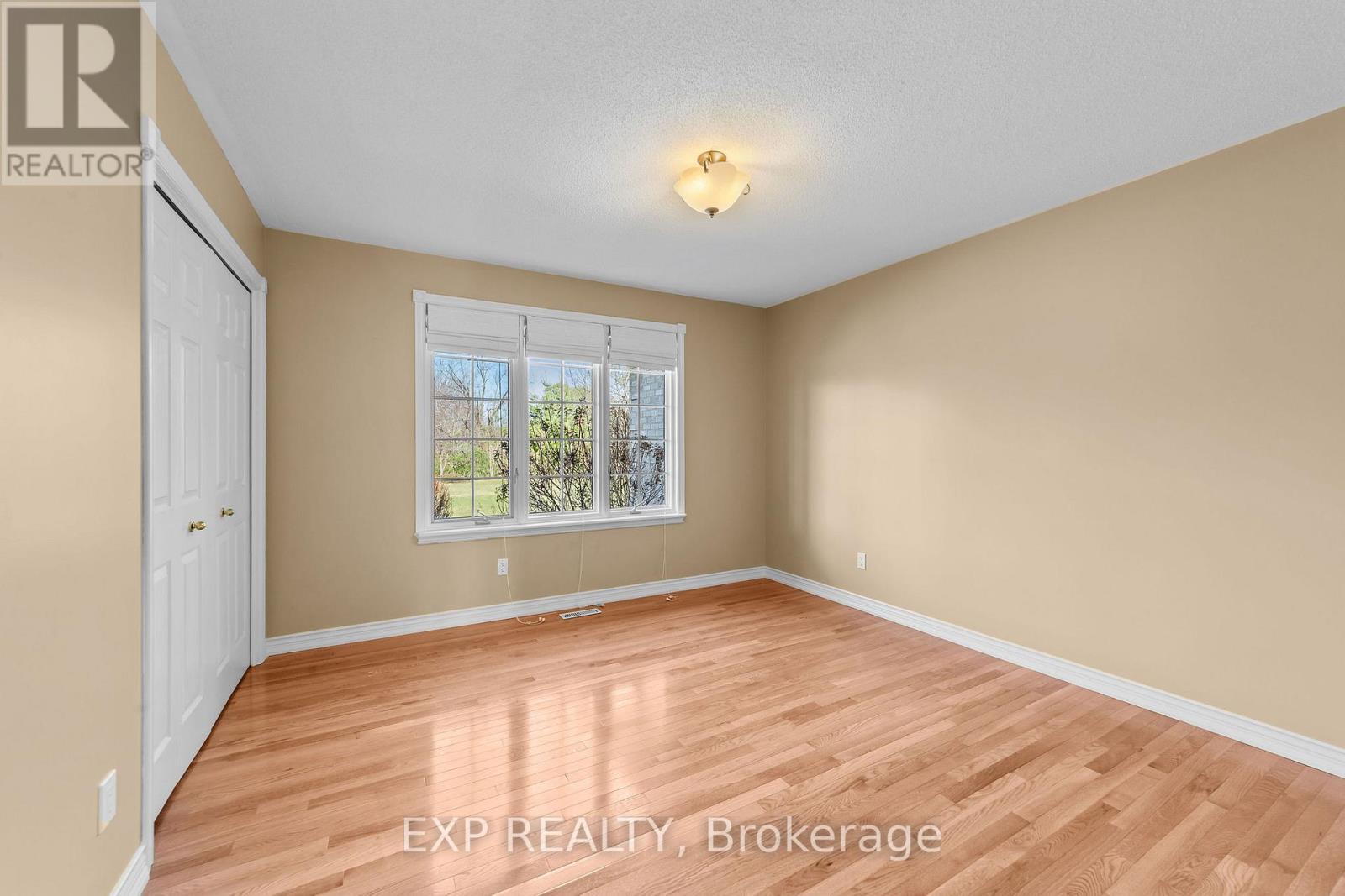 8371 Hickory Drive, Strathroy-Caradoc, Ontario  N7G 3H8 - Photo 28 - X12982872