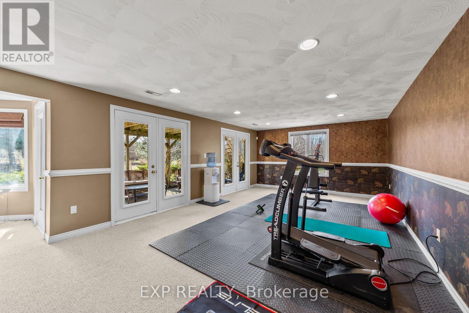 8371 Hickory Drive, Strathroy-Caradoc, Ontario  N7G 3H8 - Photo 32 - X12982872