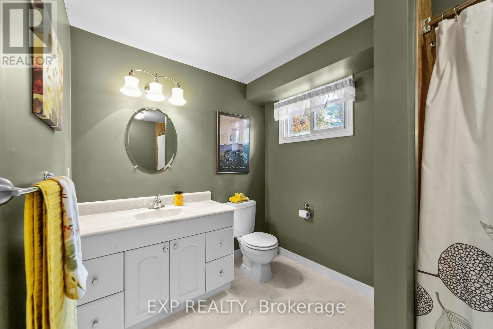 8371 Hickory Drive, Strathroy-Caradoc, Ontario  N7G 3H8 - Photo 37 - X12982872