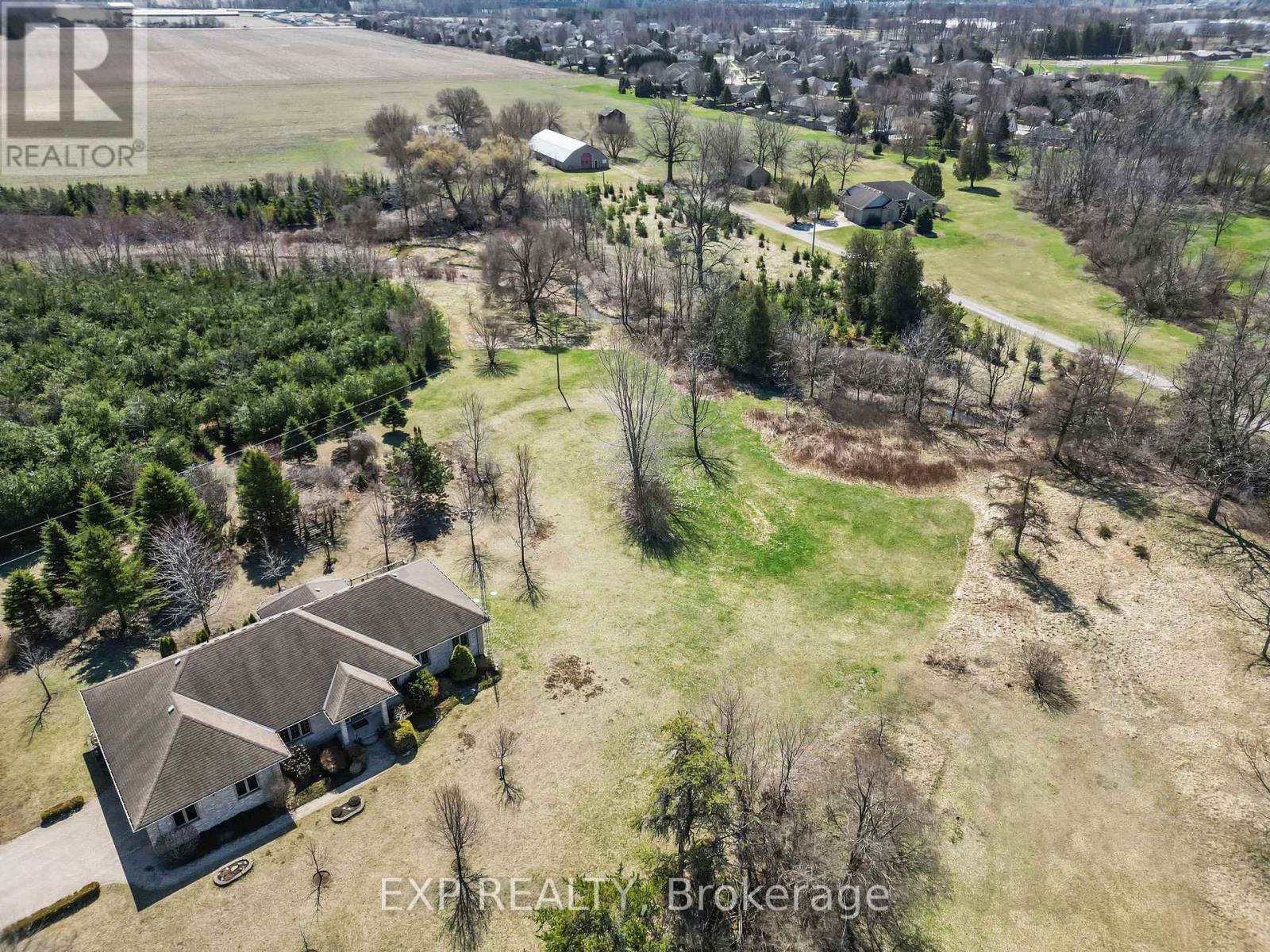 8371 Hickory Drive, Strathroy-Caradoc, Ontario  N7G 3H8 - Photo 45 - X12982872