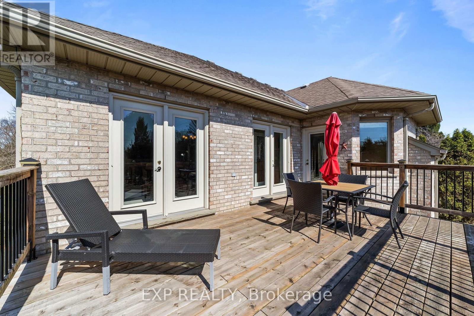 8371 Hickory Drive, Strathroy-Caradoc, Ontario  N7G 3H8 - Photo 48 - X12982872