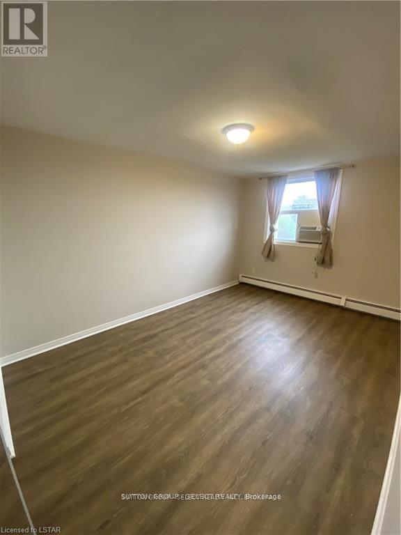 709 - 931 Wonderland Road S, London South, Ontario  N6K 2X6 - Photo 18 - X12982902