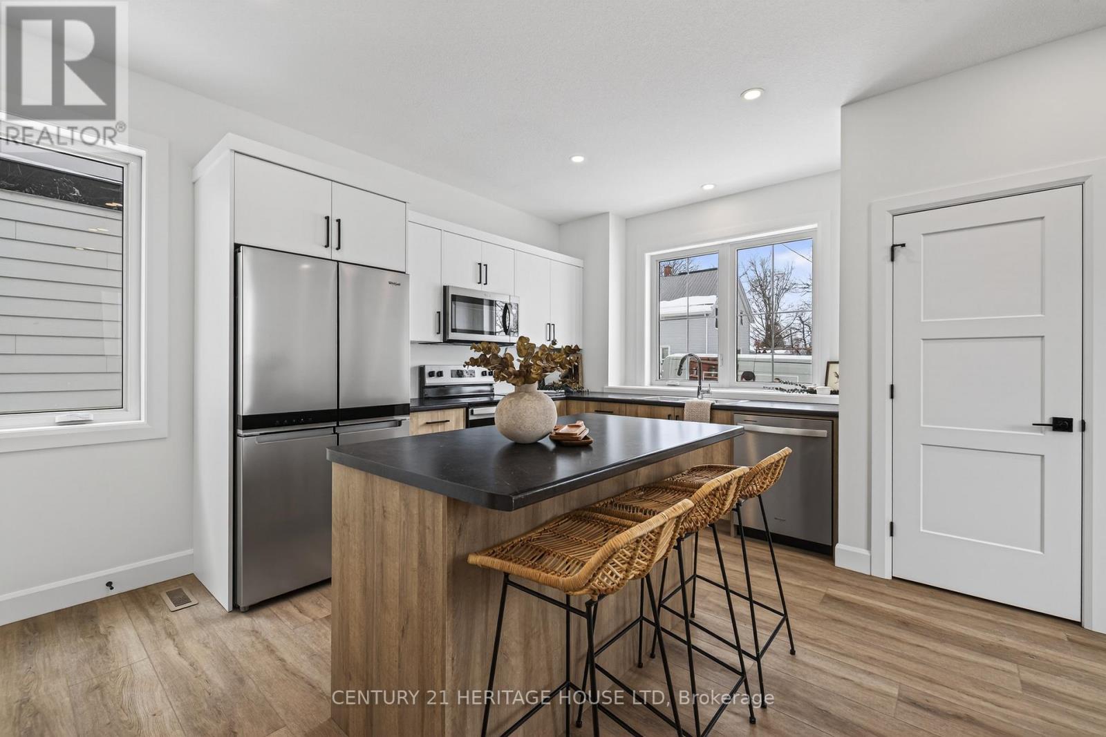 51179 Ron Mcneil Line E, Malahide, Ontario  N0L 2J0 - Photo 3 - X12982956