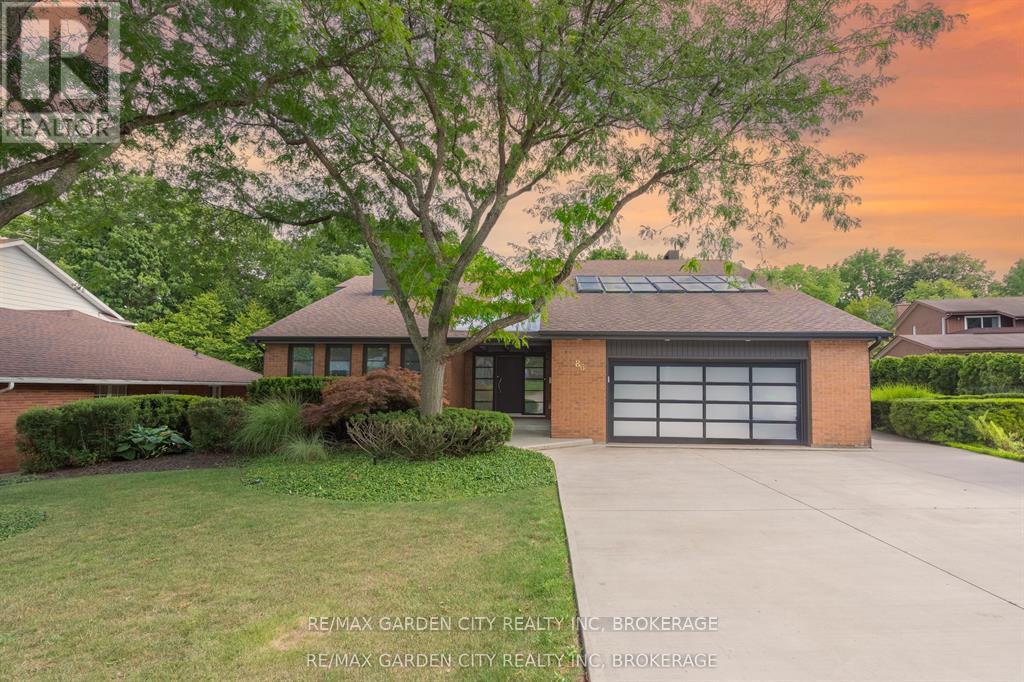 86 Tremont Drive, St. Catharines, Ontario  L2R 3B2 - Photo 1 - X12982968