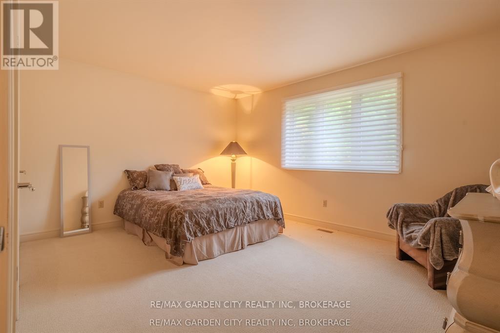 86 Tremont Drive, St. Catharines, Ontario  L2R 3B2 - Photo 39 - X12982968