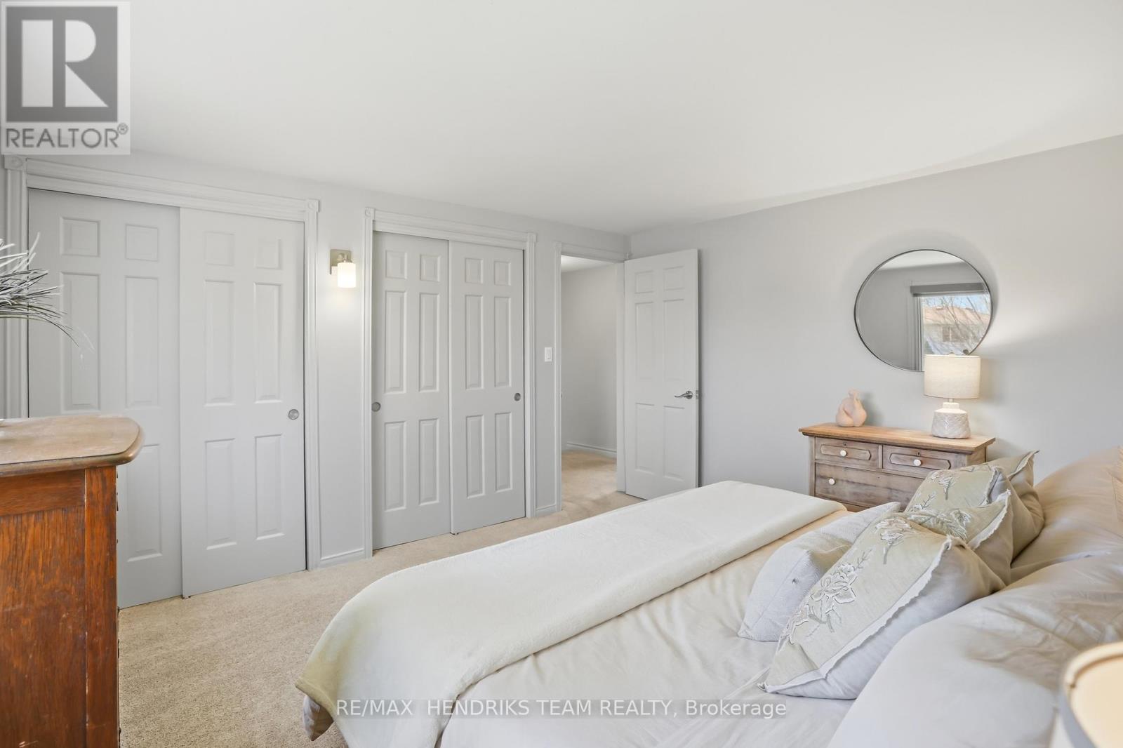 6 Garrison Village Drive, Niagara-On-The-Lake, Ontario  L0S 1J0 - Photo 17 - X12982982