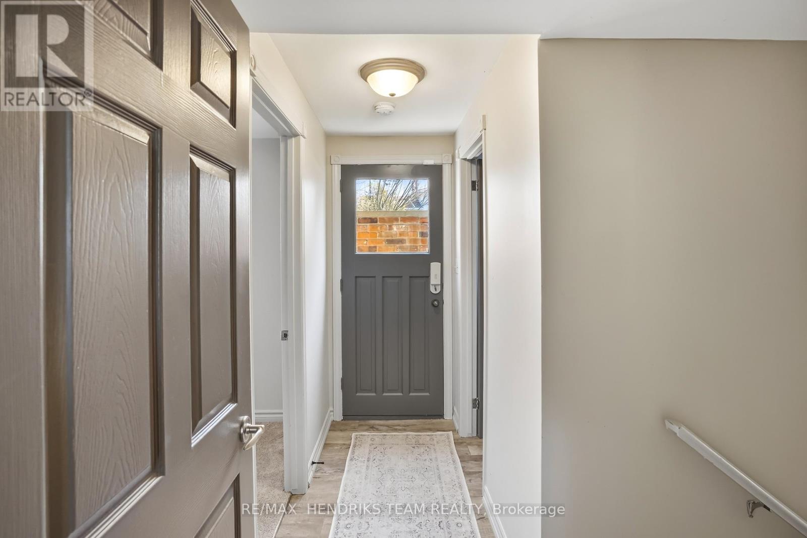 6 Garrison Village Drive, Niagara-On-The-Lake, Ontario  L0S 1J0 - Photo 25 - X12982982