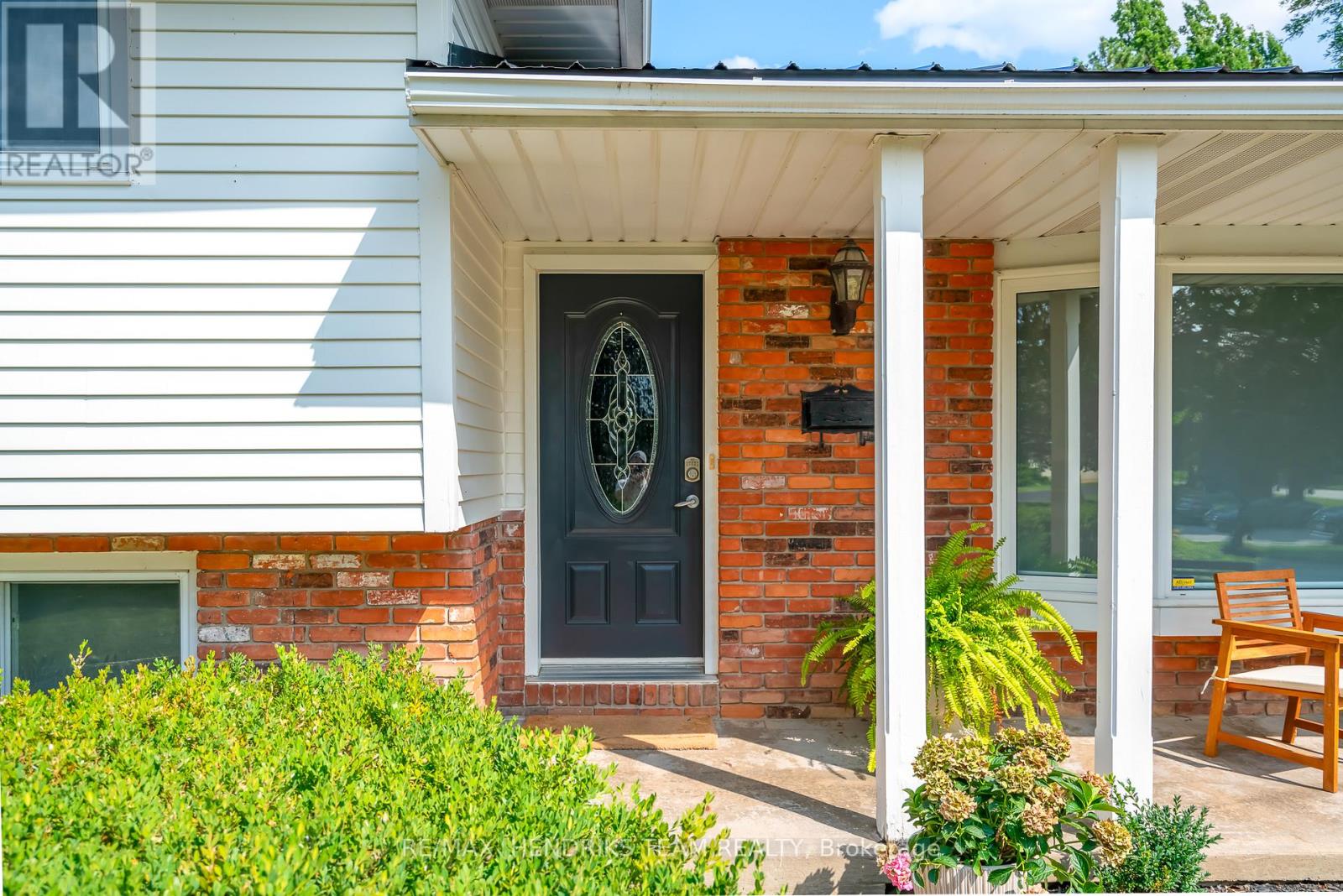 6 Garrison Village Drive, Niagara-On-The-Lake, Ontario  L0S 1J0 - Photo 5 - X12982982