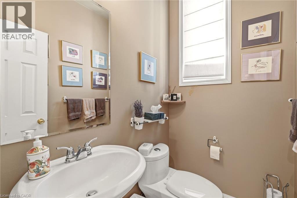 2211 Amberglen Court, Oakville, Ontario  L6M 4W8 - Photo 21 - 40818622