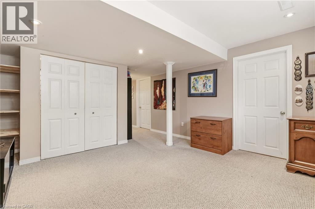 2211 Amberglen Court, Oakville, Ontario  L6M 4W8 - Photo 33 - 40818622