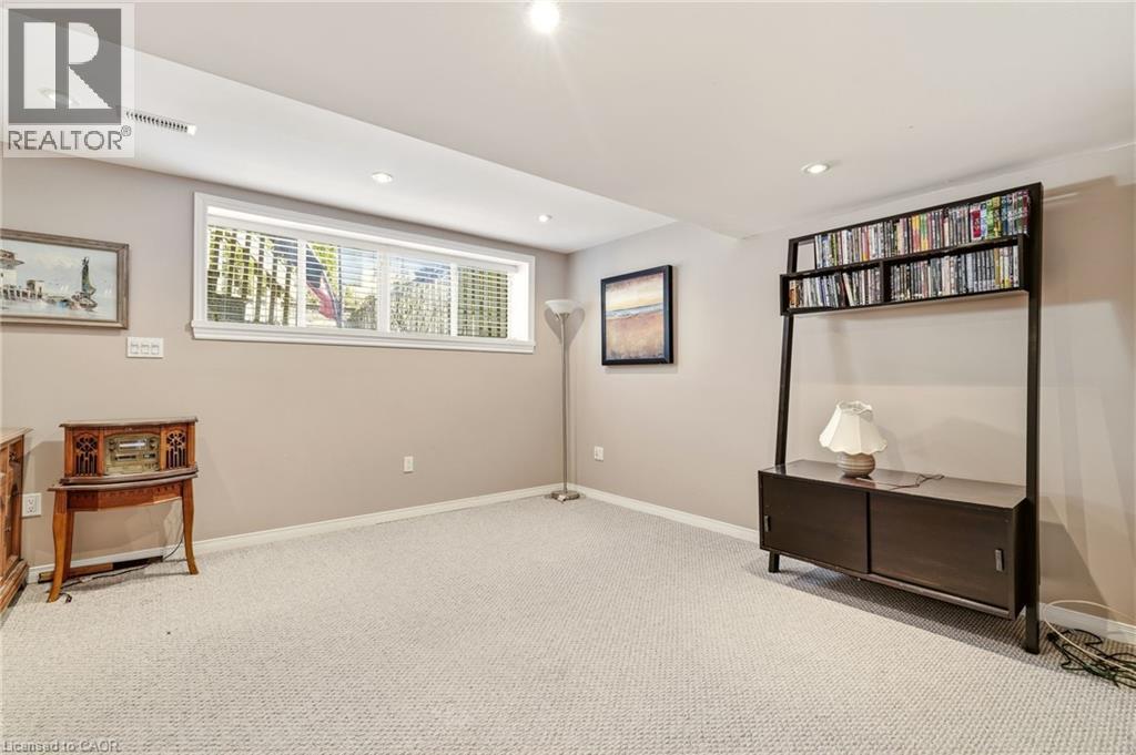 2211 Amberglen Court, Oakville, Ontario  L6M 4W8 - Photo 37 - 40818622