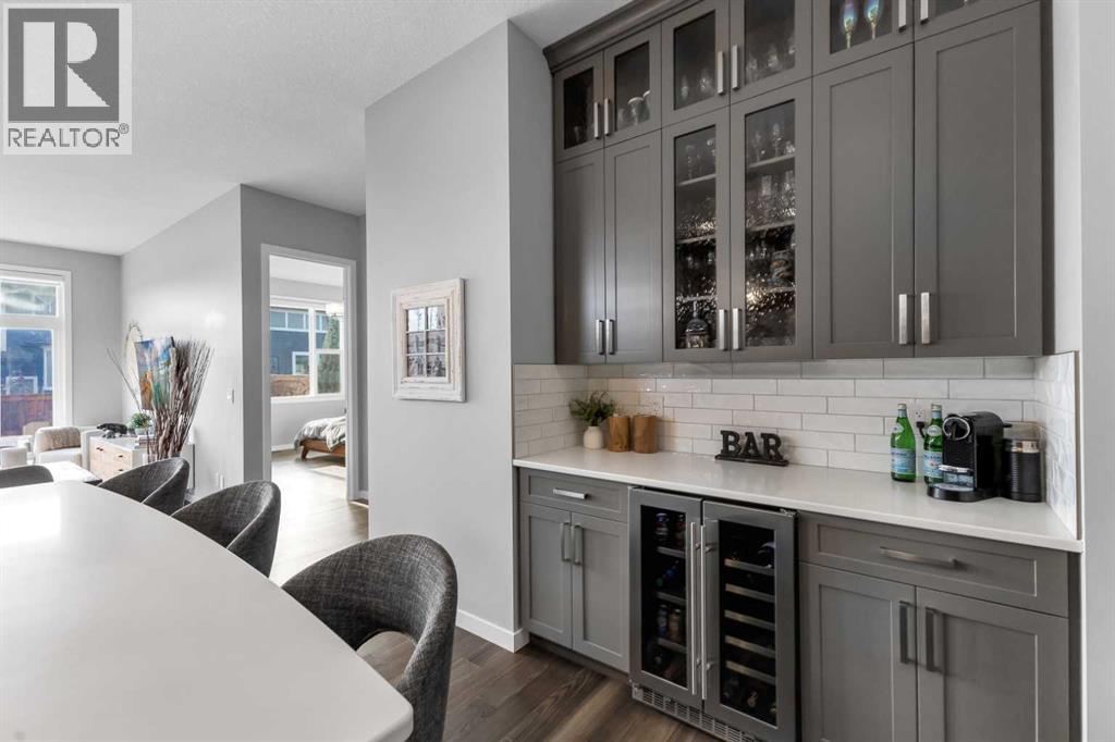 1195 Cranbrook Gardens SE, Calgary, Alberta  T3M 3B9 - Photo 2 - A2292006