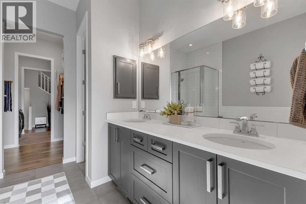 1195 Cranbrook Gardens SE, Calgary, Alberta  T3M 3B9 - Photo 12 - A2292006