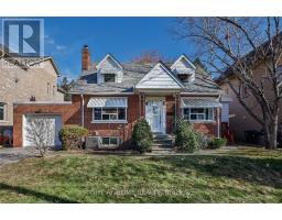 123 ASHBOURNE DRIVE, Toronto, Ontario
