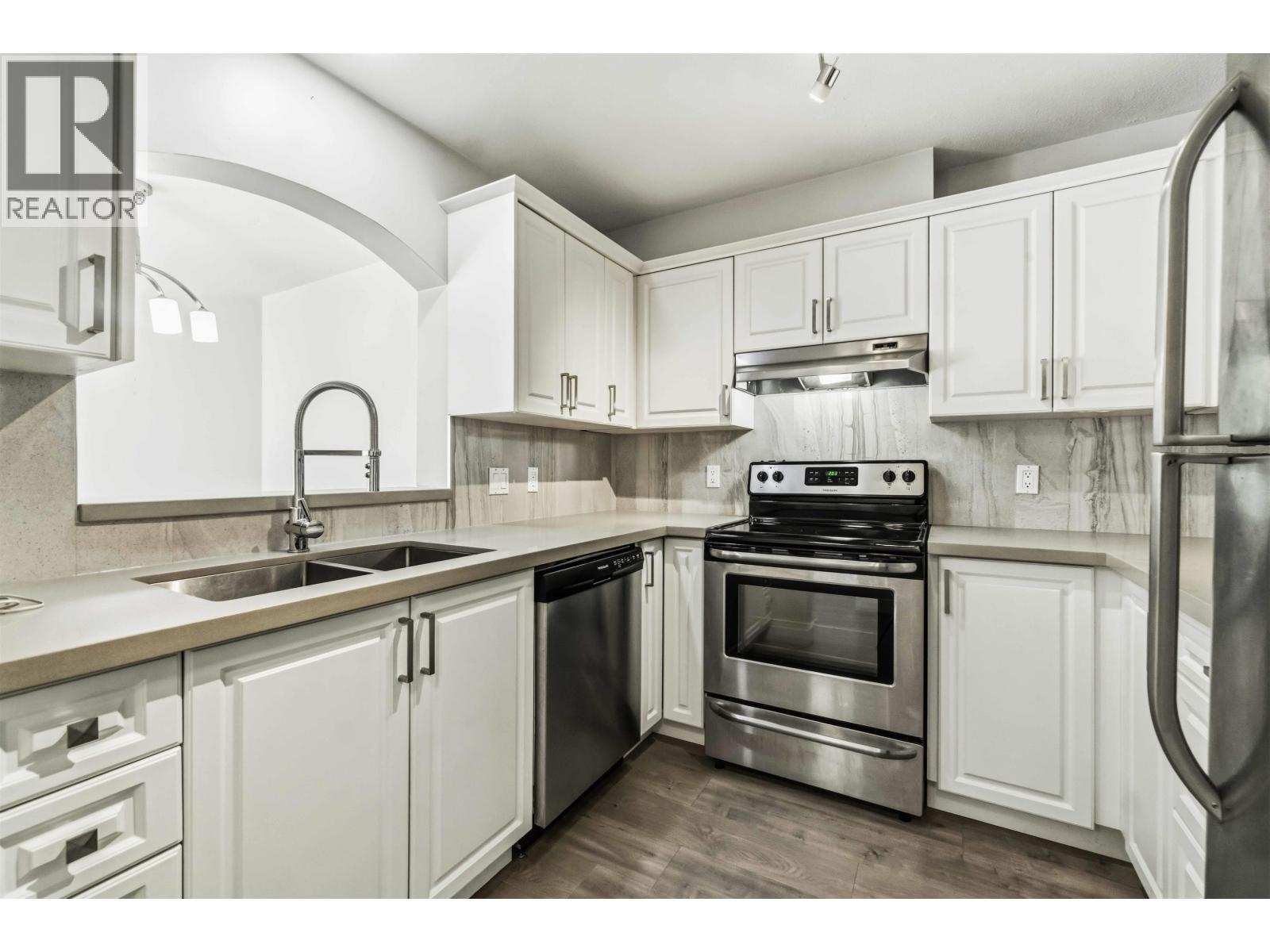 310 2970 Princess Crescent, Coquitlam, British Columbia  V3B 7R5 - Photo 17 - R3108620