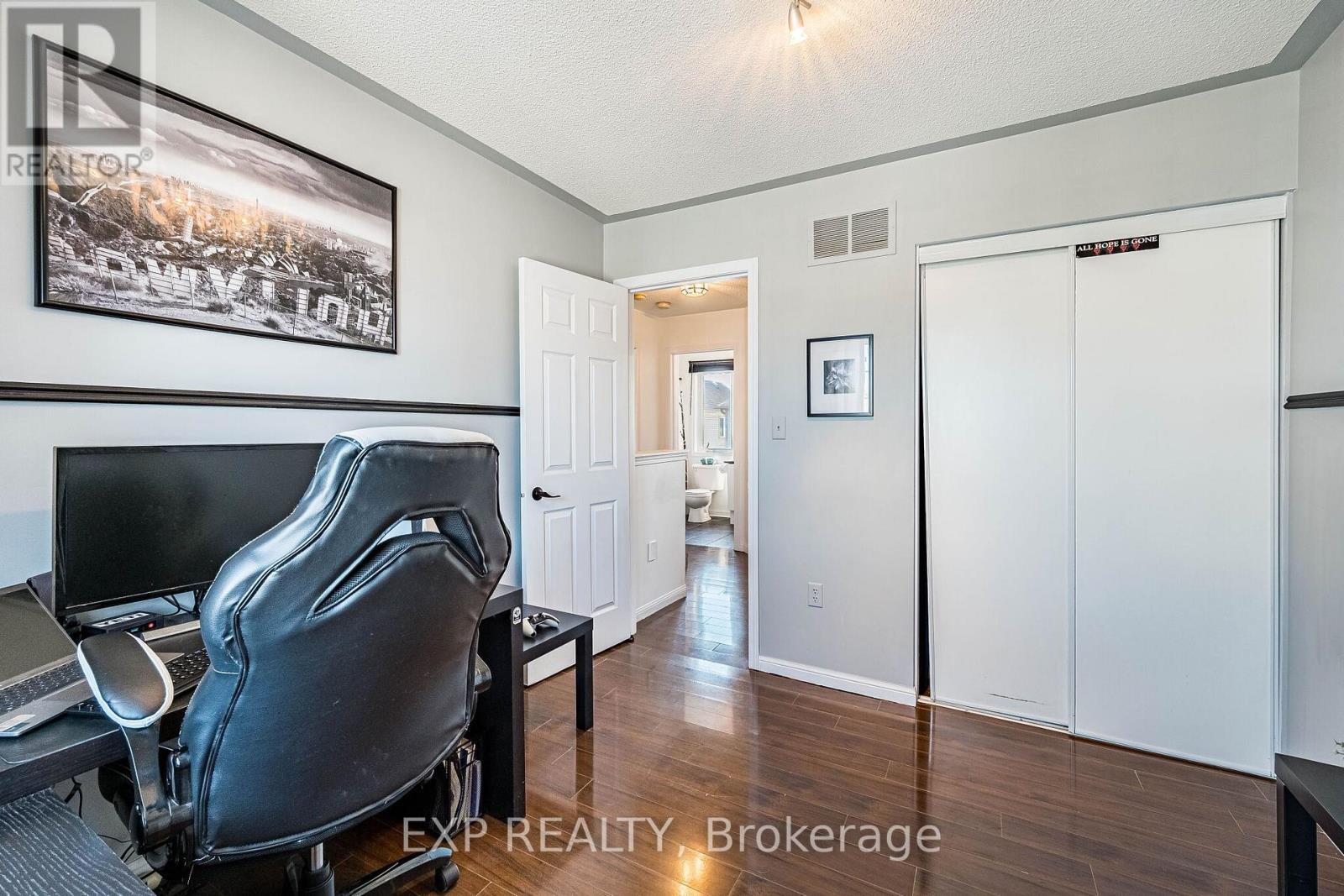 53 Sweetwood Circle, Brampton, Ontario  L7A 2X7 - Photo 29 - W12977032