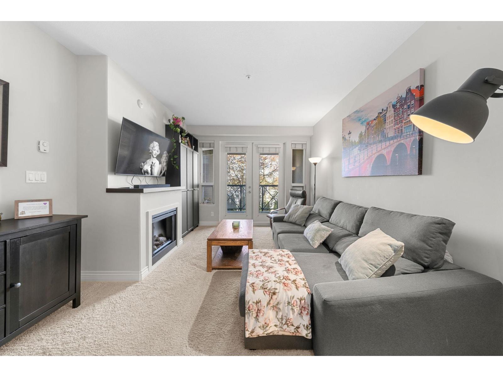 203 2970 King George Boulevard, Surrey, British Columbia  V4P 0E6 - Photo 13 - R3109455