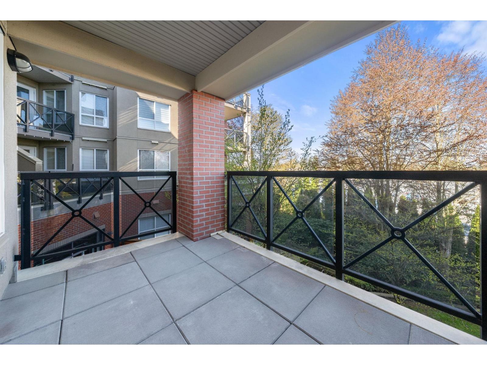 203 2970 King George Boulevard, Surrey, British Columbia  V4P 0E6 - Photo 18 - R3109455