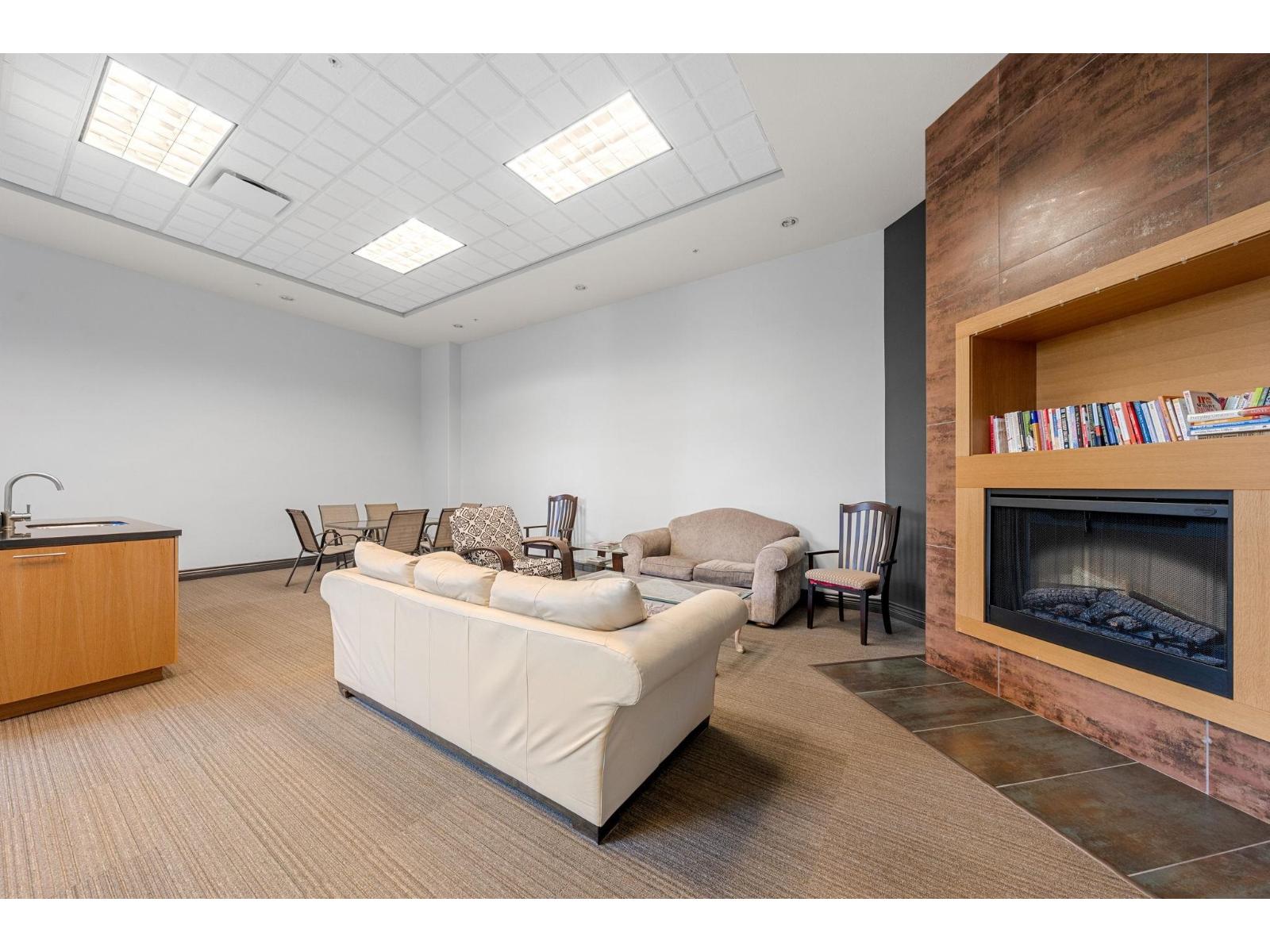 203 2970 King George Boulevard, Surrey, British Columbia  V4P 0E6 - Photo 33 - R3109455