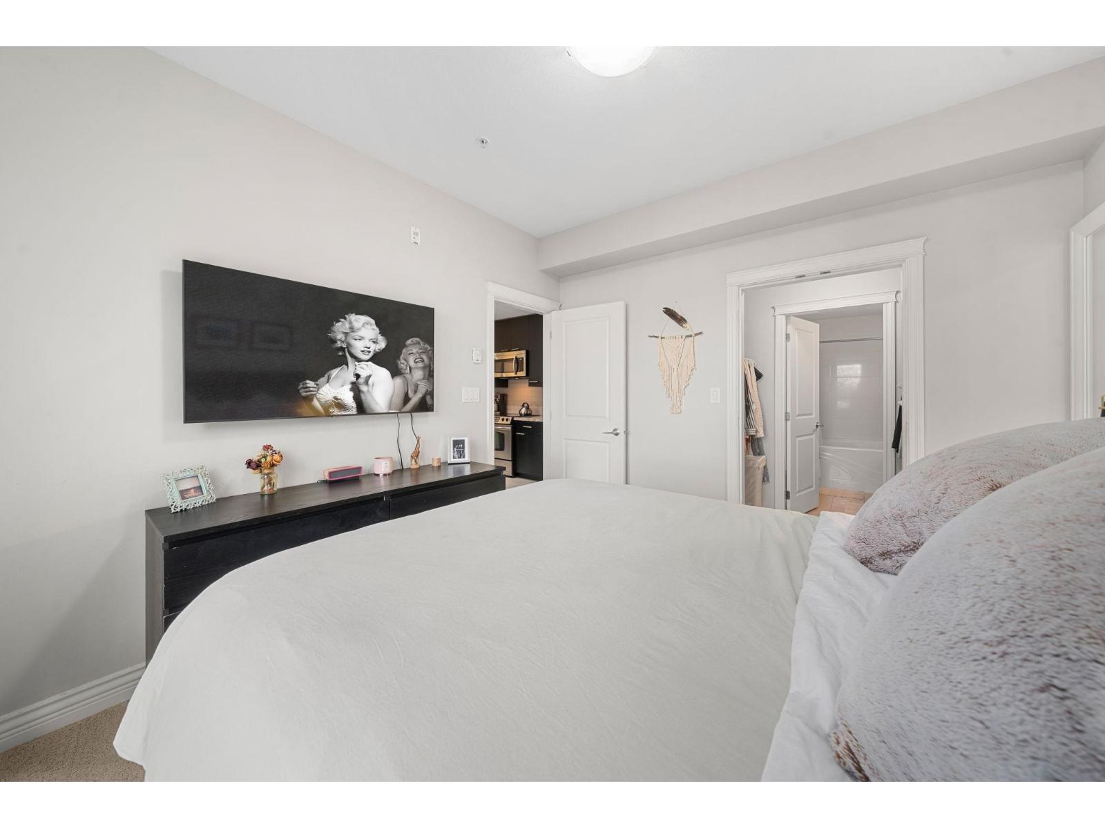 203 2970 King George Boulevard, Surrey, British Columbia  V4P 0E6 - Photo 25 - R3109455