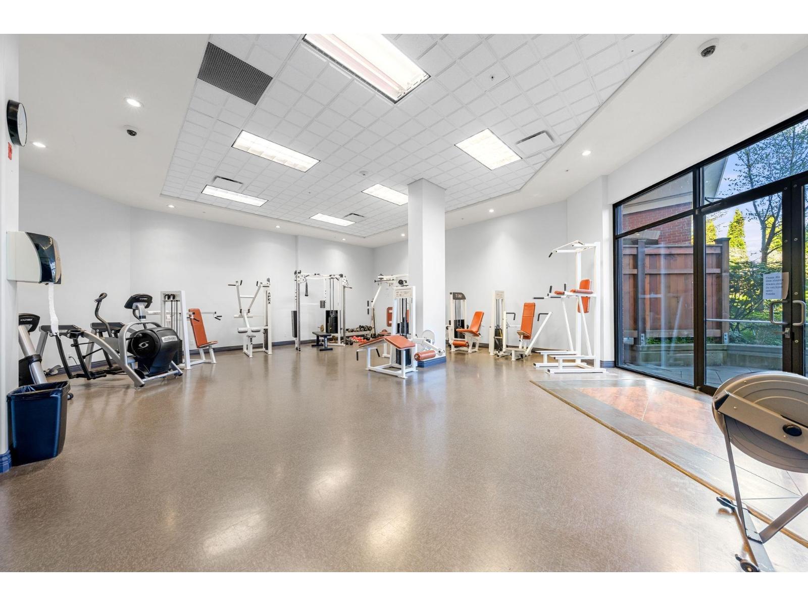 203 2970 King George Boulevard, Surrey, British Columbia  V4P 0E6 - Photo 34 - R3109455