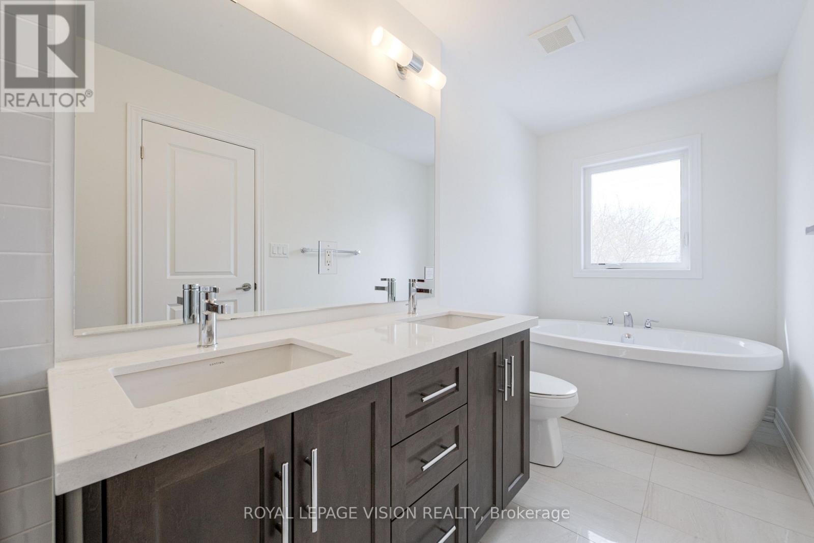 24 Folcroft Street, Brampton, Ontario  L6Y 0B6 - Photo 32 - W12982402