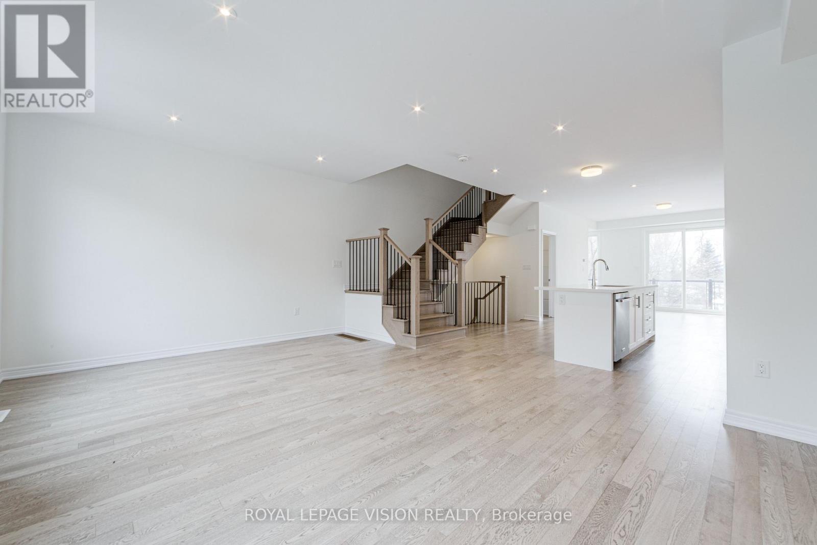 24 Folcroft Street, Brampton, Ontario  L6Y 0B6 - Photo 22 - W12982402