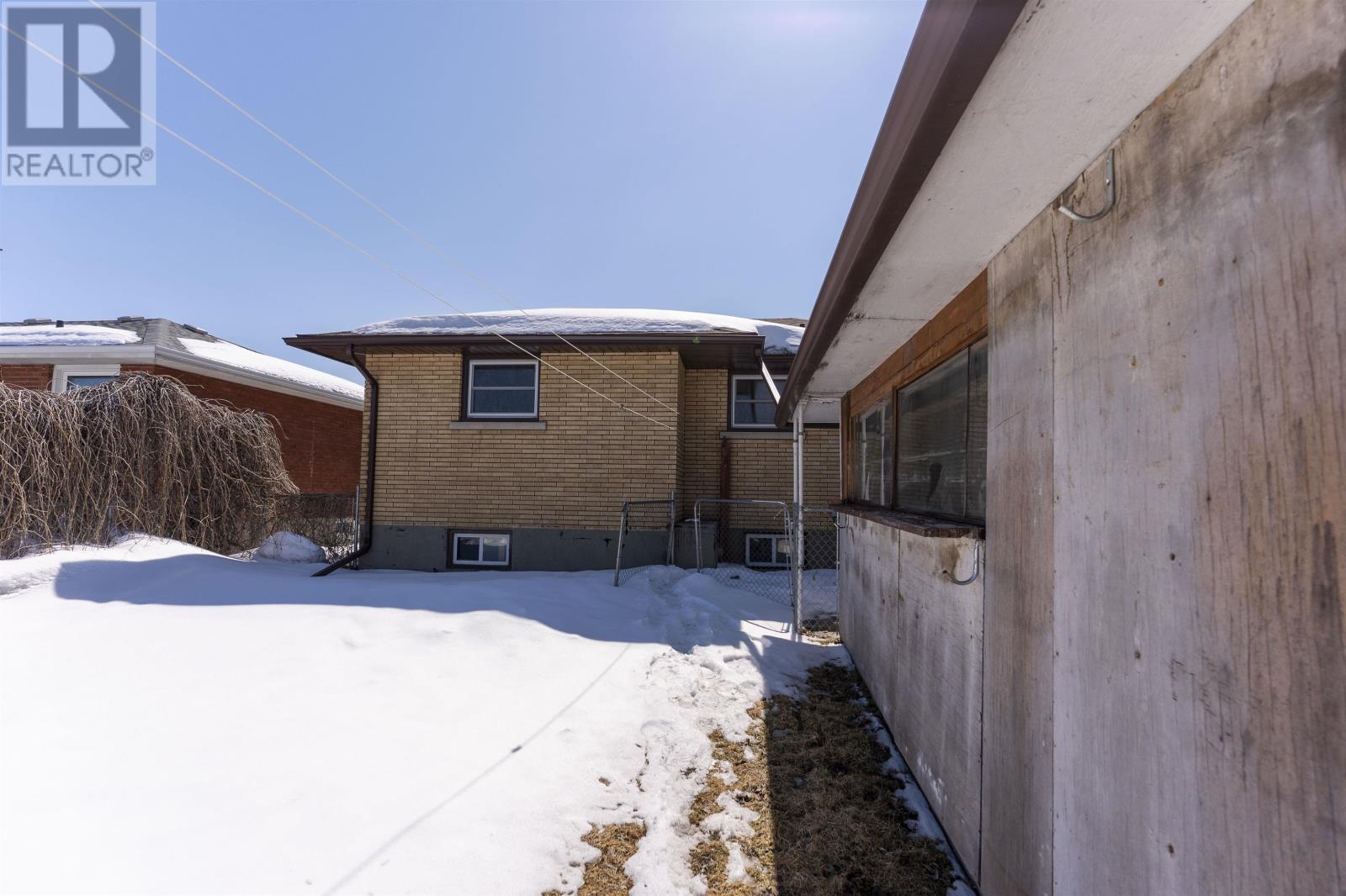 133 Gordon St, Thunder Bay, Ontario  P7E 4T1 - Photo 41 - TB2600665